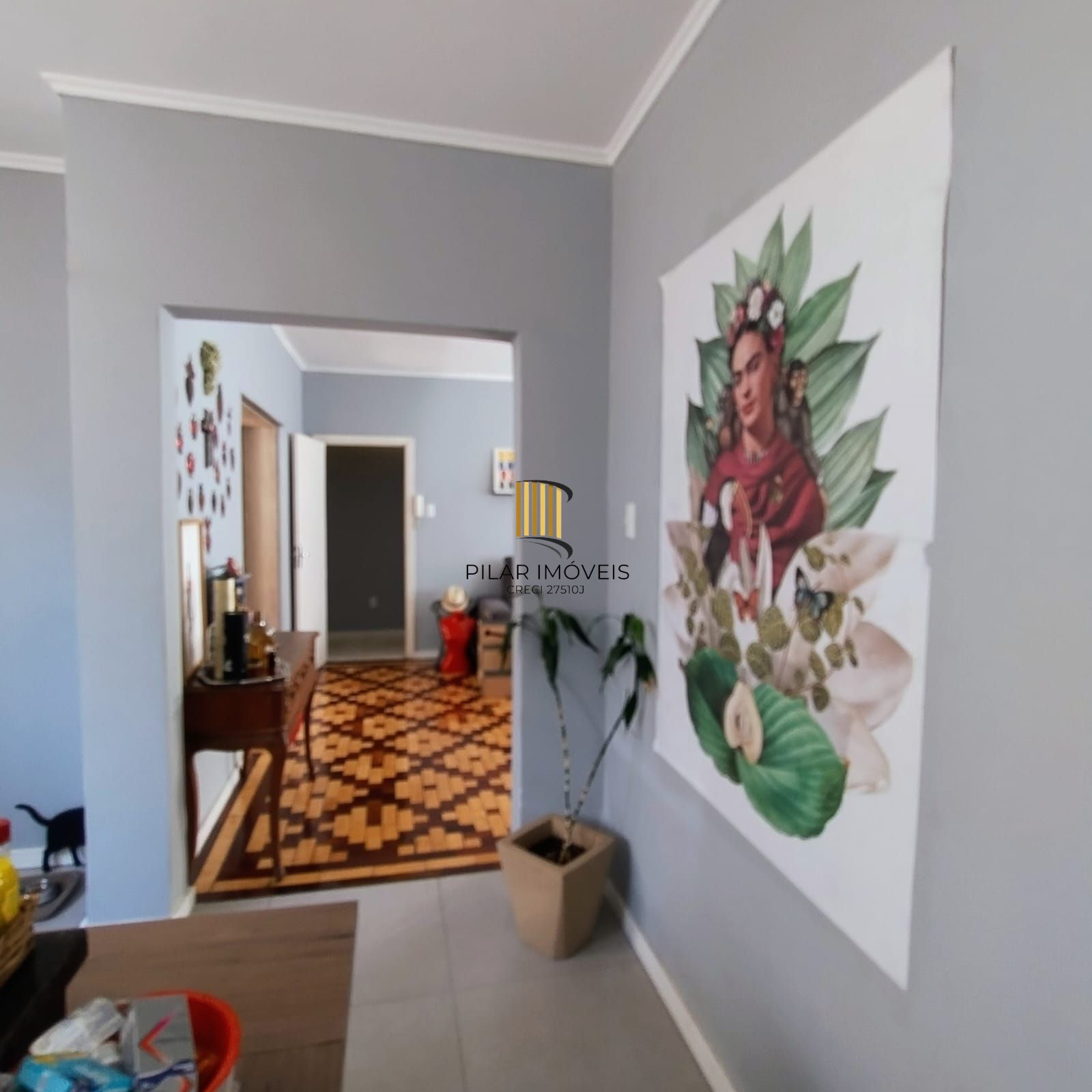 Apartamento Amplo e Reformado em Frente a Faculdade de Medicina (UFRGS)