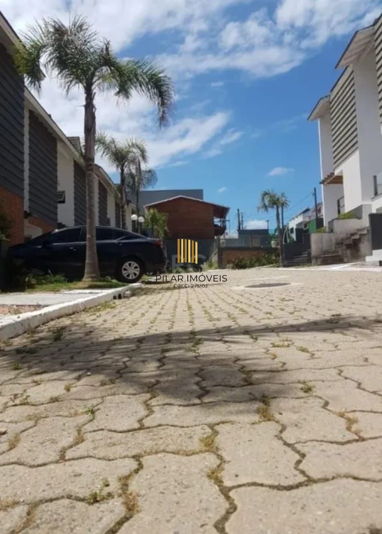 Ótima casa em condomínio fechado na Vila Nova, em Porto Alegre!