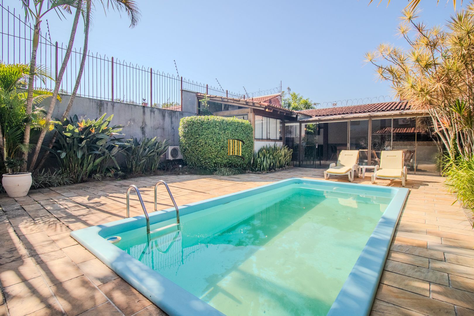 Casa para Venda - 410m², 3 dormitórios, sendo 3 suites, 2 vagas - Ipanema - Pilar Imóveis