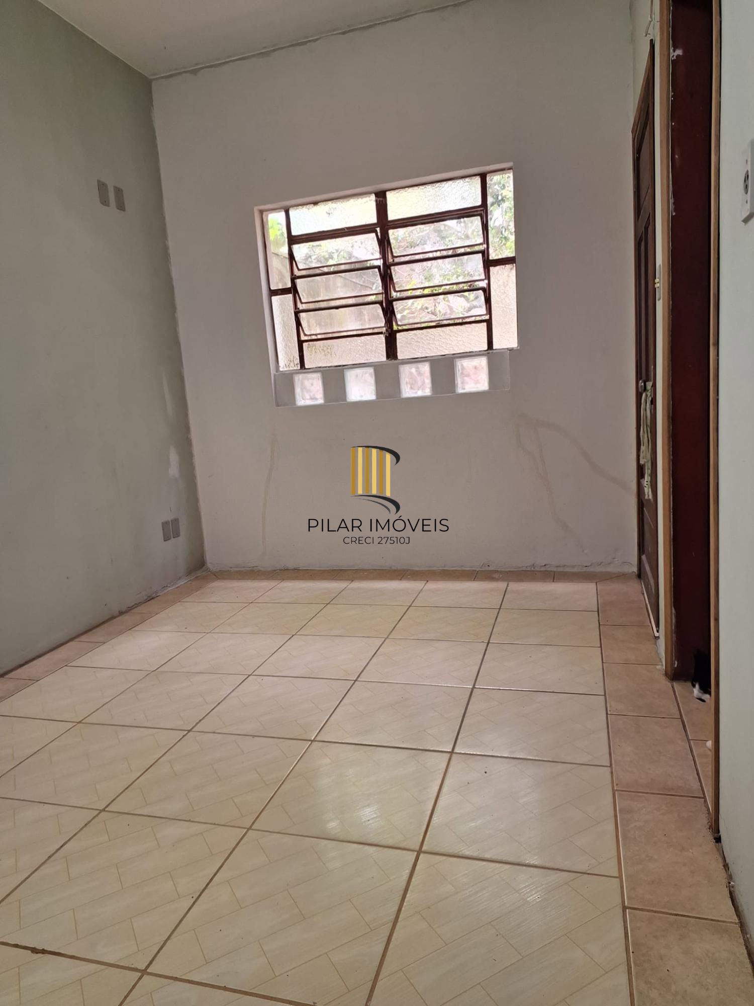 Casa 3 dormitórios no bairro Espírito Santo