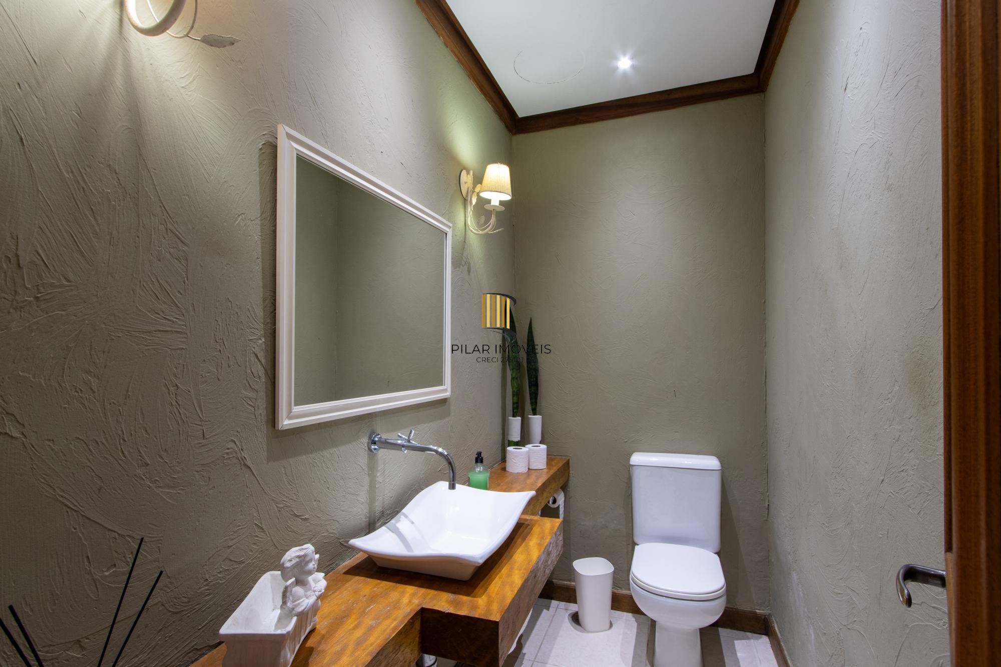 Casa Condominio para Venda - 596m², 4 dormitórios, sendo 4 suites, 5 vagas - Terra Ville