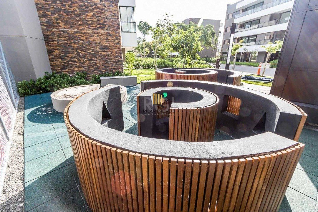 Apartamento 3 dormitórios no bairro Pedra Redonda