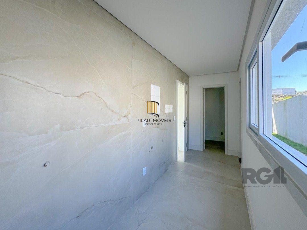 Casa Condominio para Venda - 300m², 4 dormitórios, sendo 4 suites, 2 vagas - Alphaville