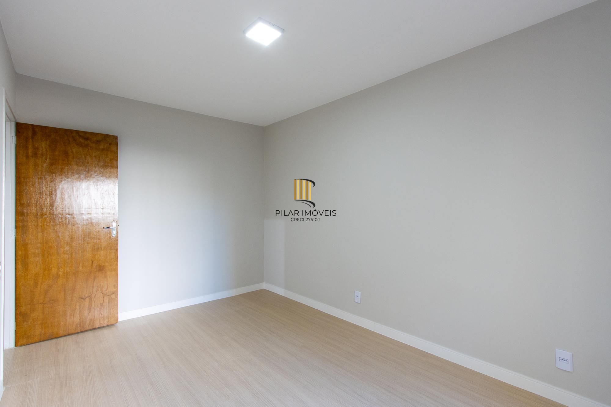 APARTAMENTO 2 DORMITÓRIOS, REFORMADO - BAIRRO TRISTEZA