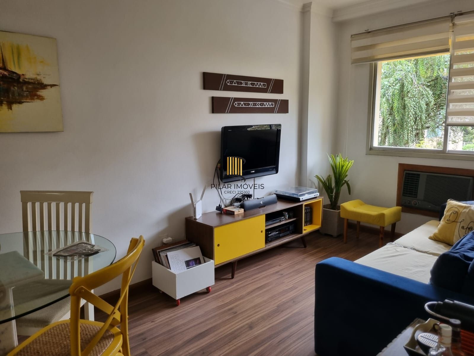 Apartamento de 1 dormitório com sacada no Centro Histórico.