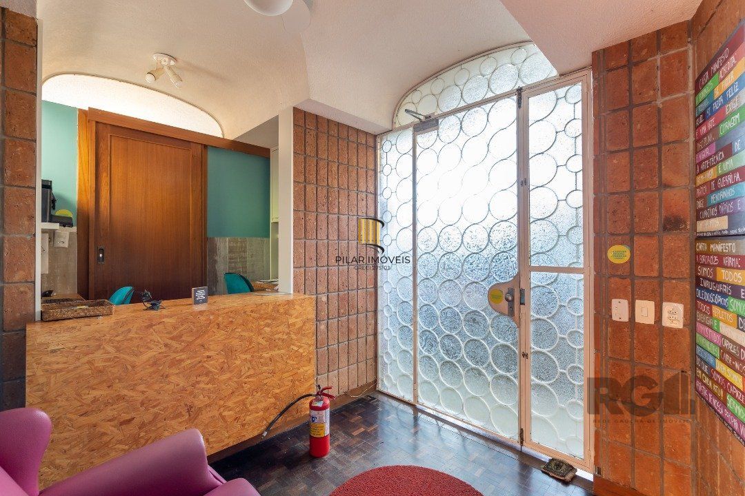 Casa 4 dormitórios no bairro Vila Assunção