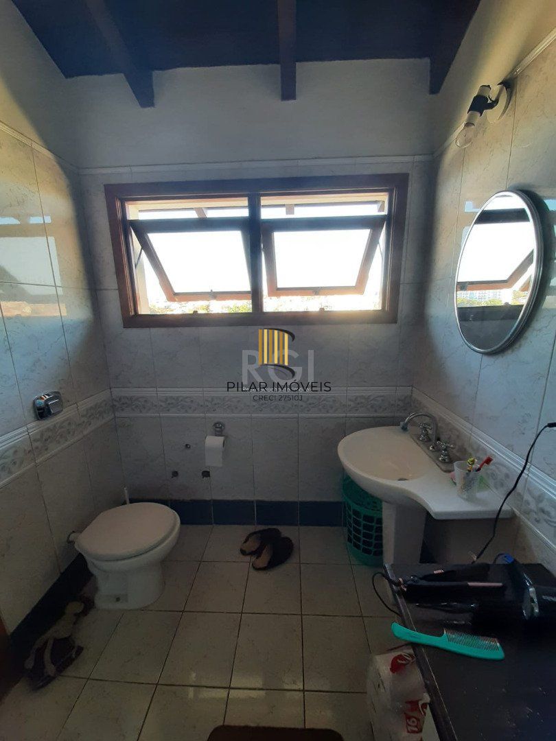 Casa Condominio para Venda - 254.38m², 4 dormitórios, sendo 2 suites, 2 vagas - Vila Assunção