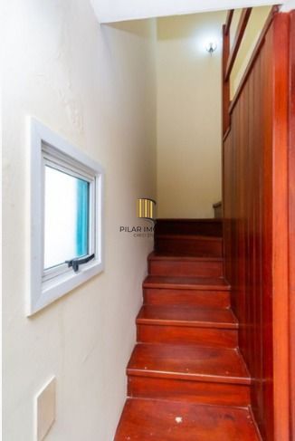 Casa em condomínio com 3 dormitórios, suíte, espaço gourmet.