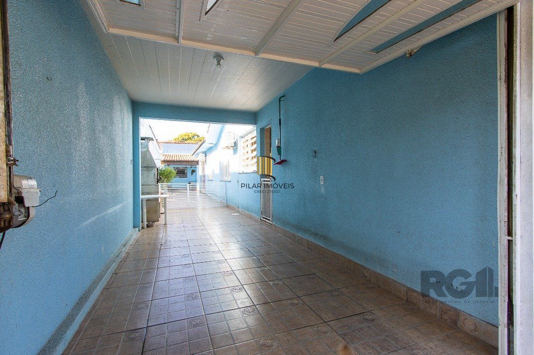 Casa 3 dormitórios no bairro Ipanema