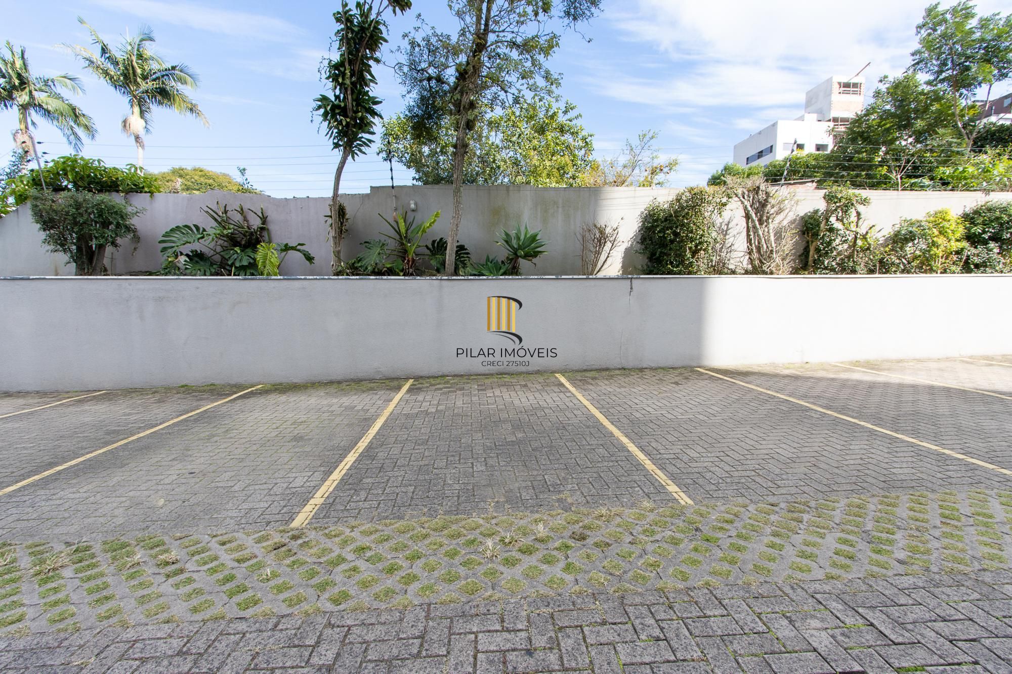 Apartamento com 2 dormitórios e 60m² à venda no bairro Tristeza
