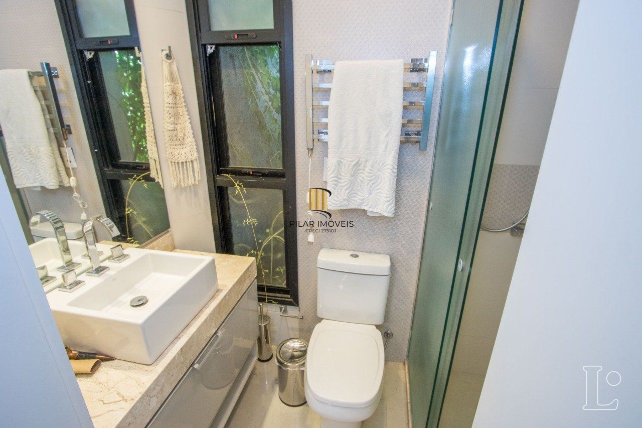 Casa Condominio para Venda - 240.35m², 3 dormitórios, sendo 1 suites, 2 vagas - Lagos De Nova Ipanema