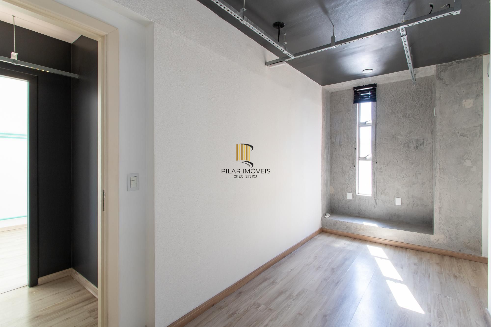 Andar inteiro de 214 m²