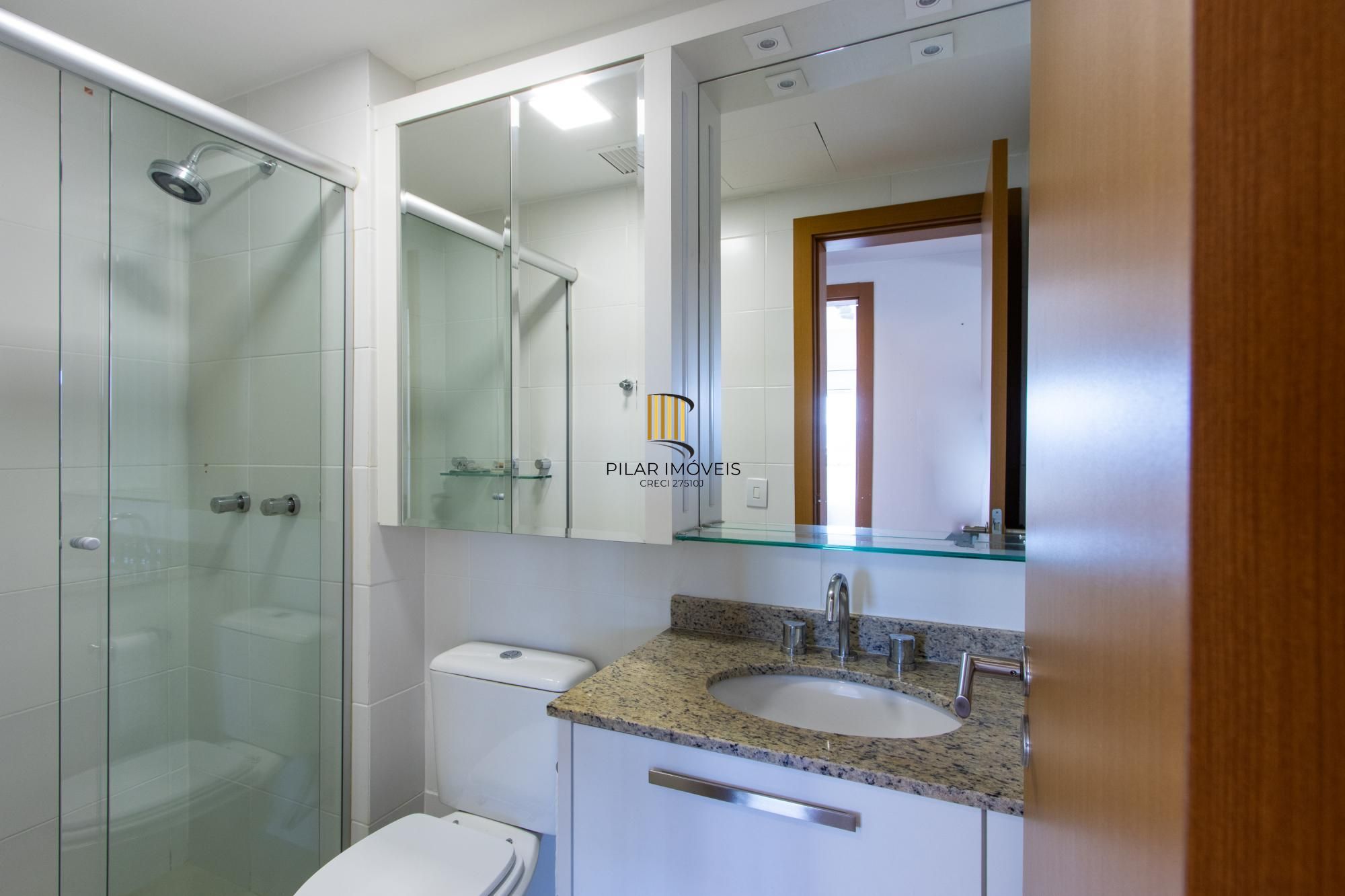 Apartamento com 2 dormitórios, sendo 1 suíte, e sala ampla com ambientes integrados - Condomínio Residencial Sucre