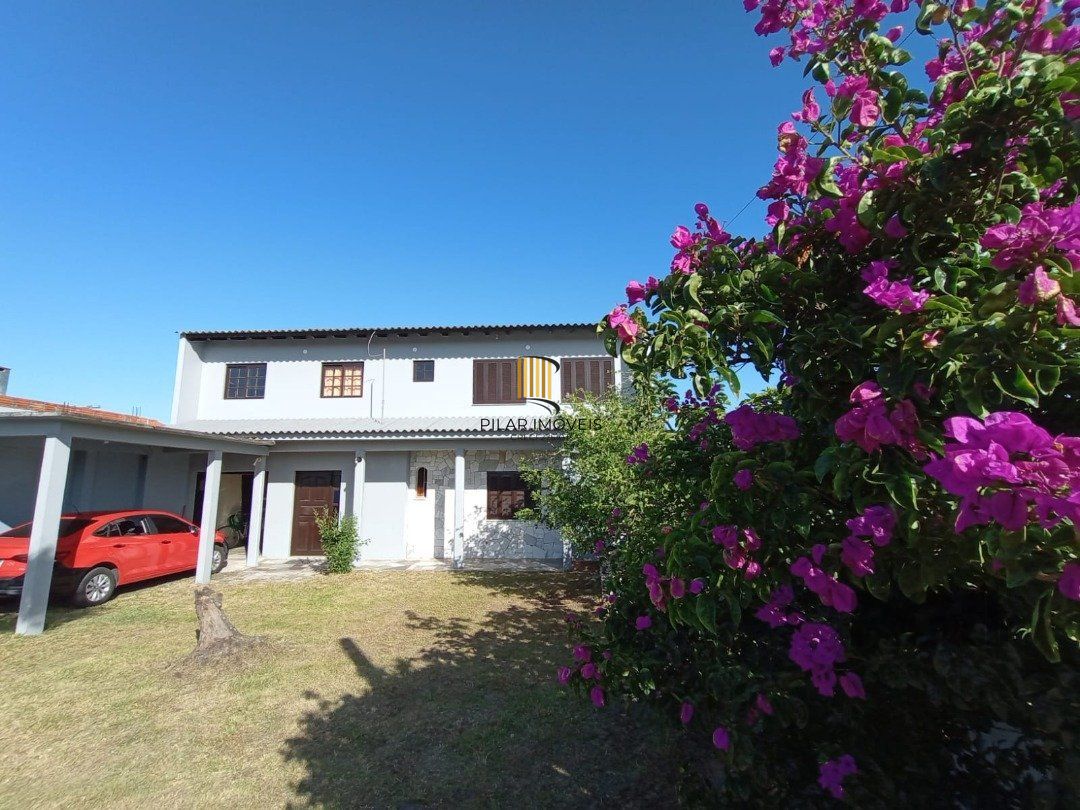 Casa 3 dormitórios no bairro Atlântida Sul