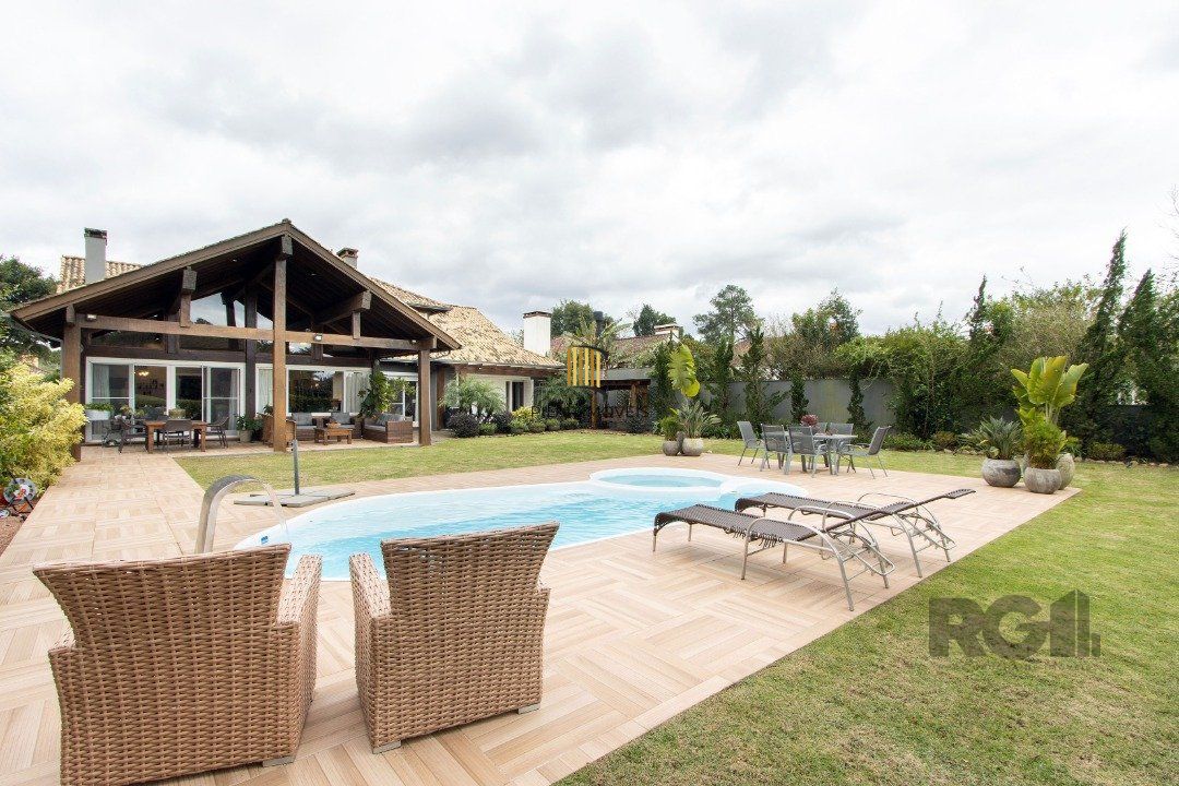 Casa Terra Ville, com 3 suites