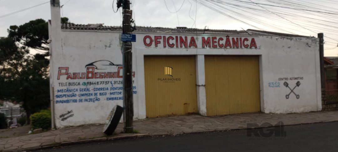 Casa 5 dormitórios, bairro Camaquã.