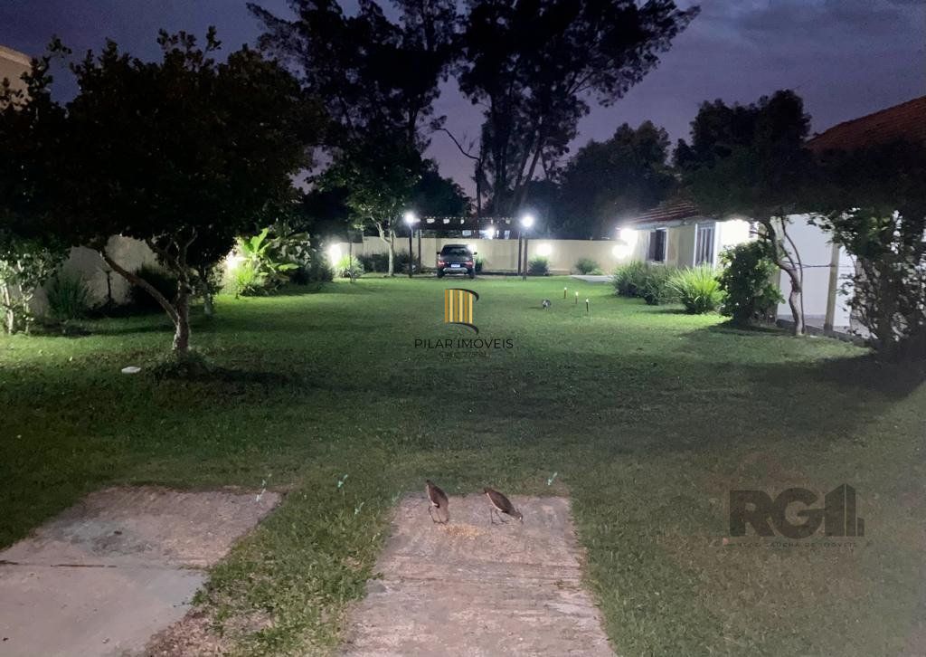 Casa 5 dormitórios, bairro Centro em Imbé.