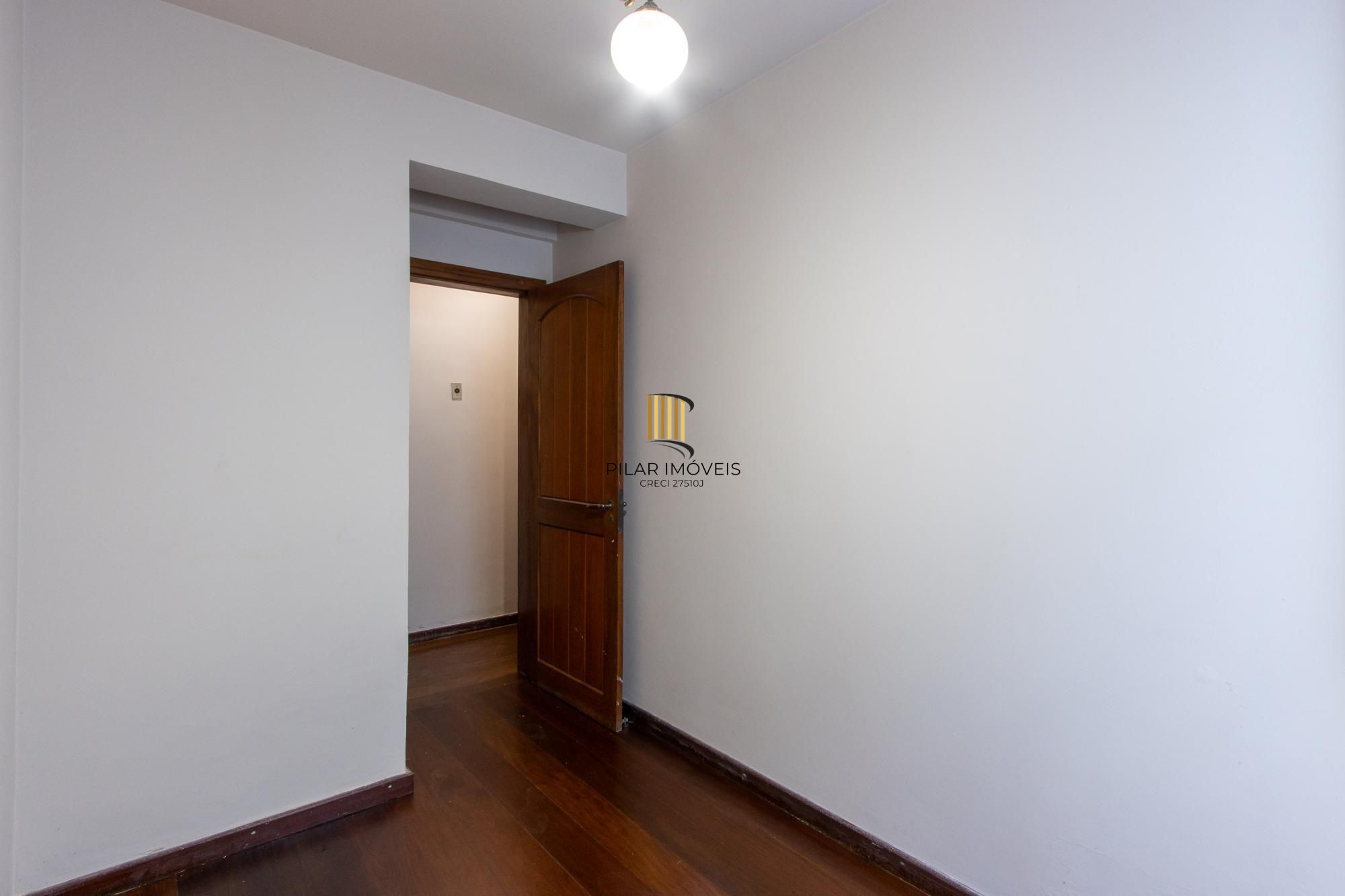 Casa 3 dormitórios no bairro Vila Conceição