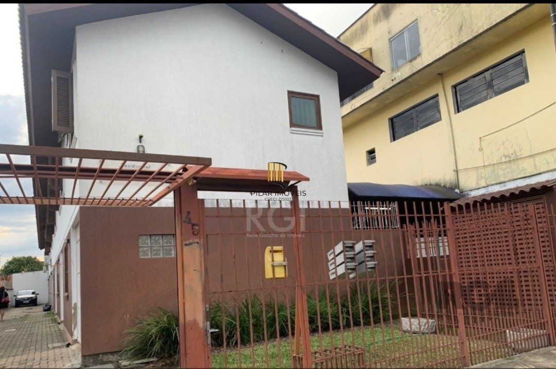 Charmosa Casa em Condomínio no Espírito Santo