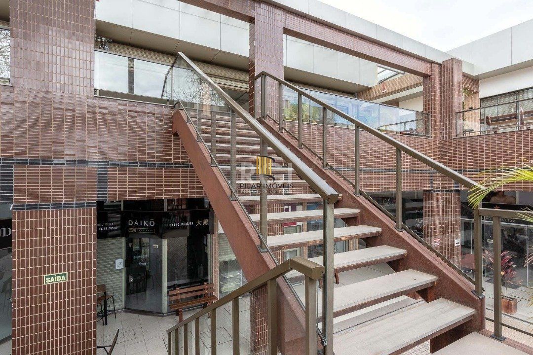 Loja para Venda - 98m², 0 dormitórios, Tristeza