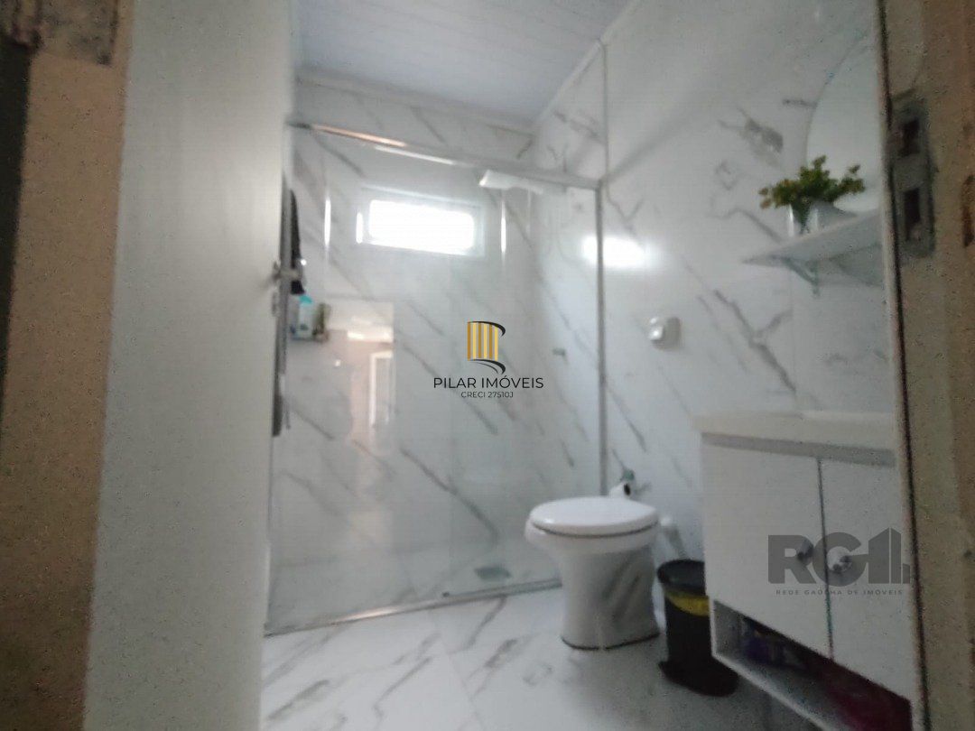 Casa 5 dormitórios no bairro Atlântida
