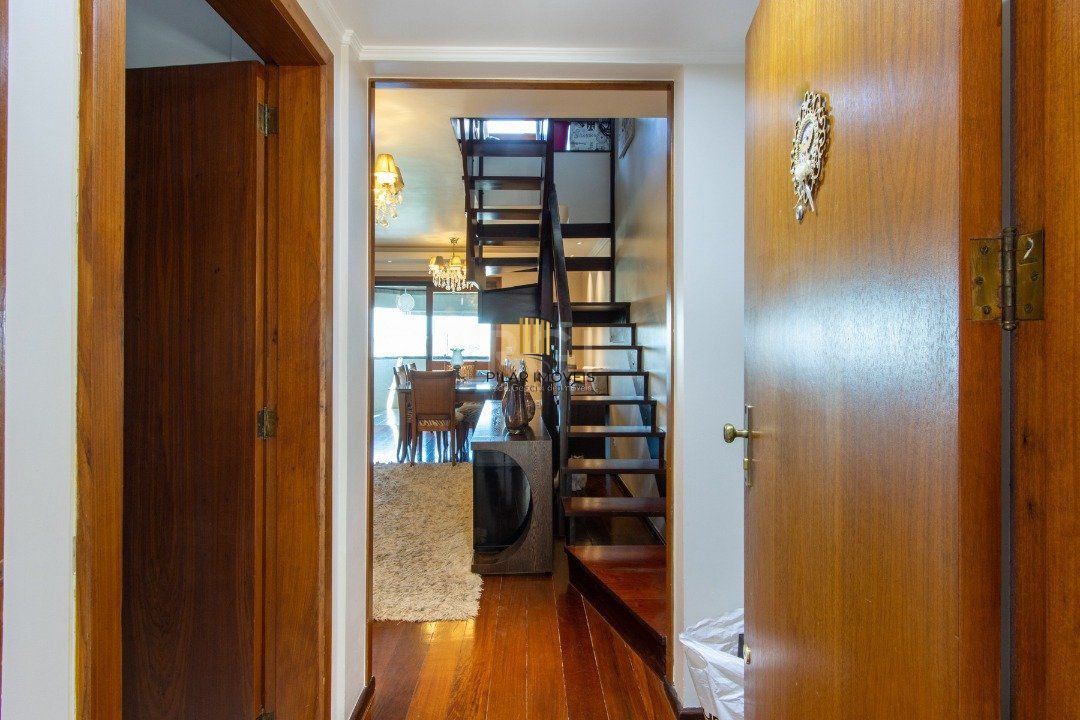 Cobertura 3 Dormitório(s) Bairro Tristeza