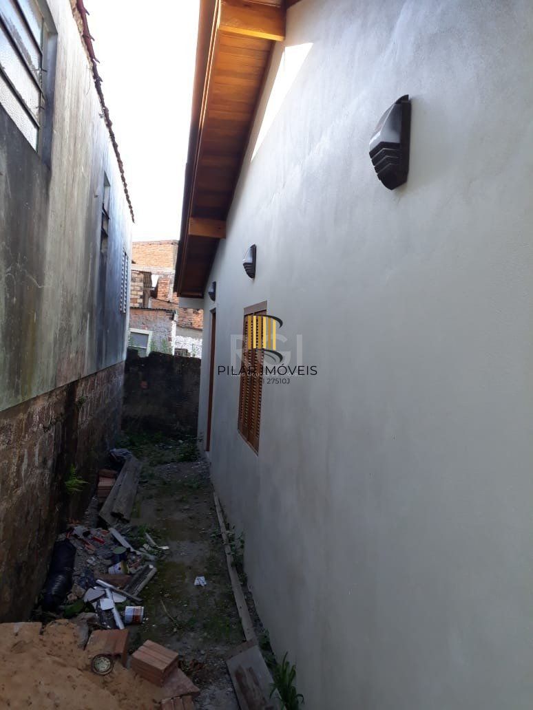 Casa para Venda - 54.61m², 2 dormitórios, Centro