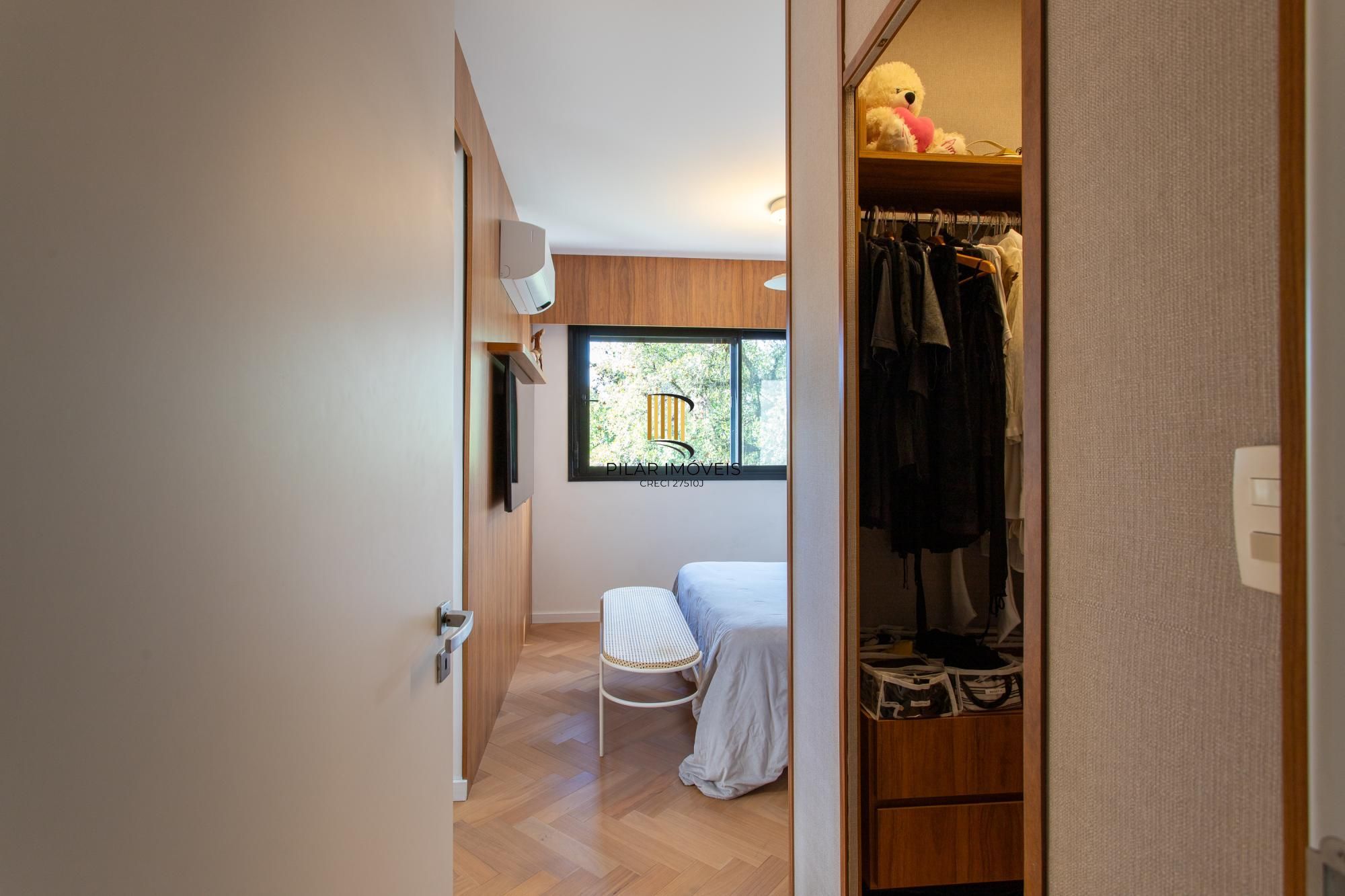 Apartamento 3 dormitórios no bairro Pedra Redonda