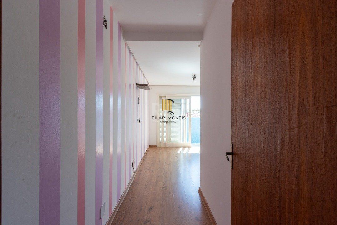Casa para Venda - 205.81m², 3 dormitórios, sendo 1 suites, 2 vagas - Ipanema