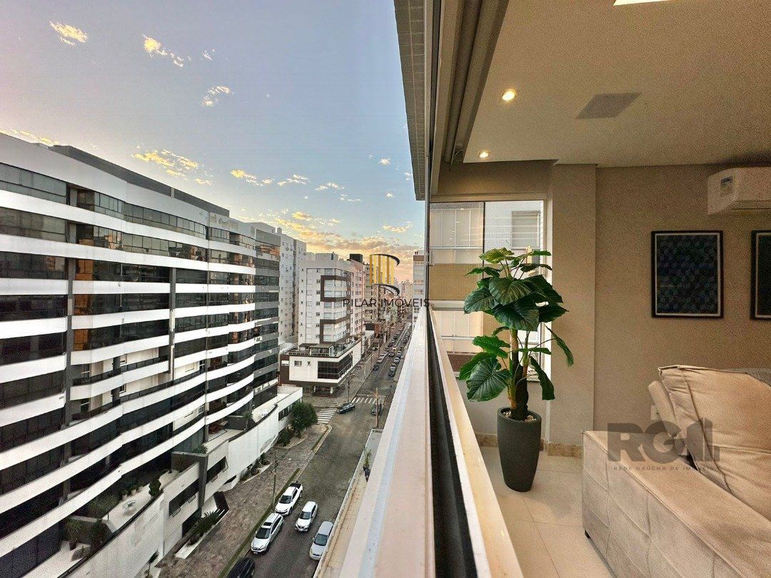 Apartamento 3 dormitórios no bairro Navegantes