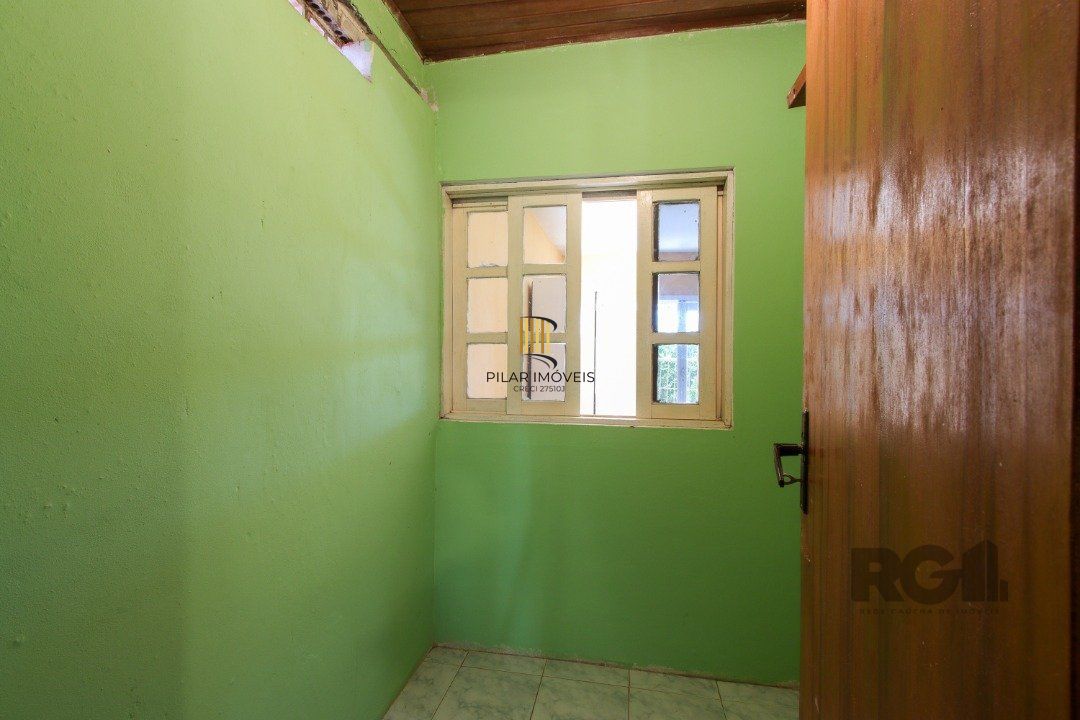 Casa 04 dormitórios, 02 suítes, living 02 ambientes