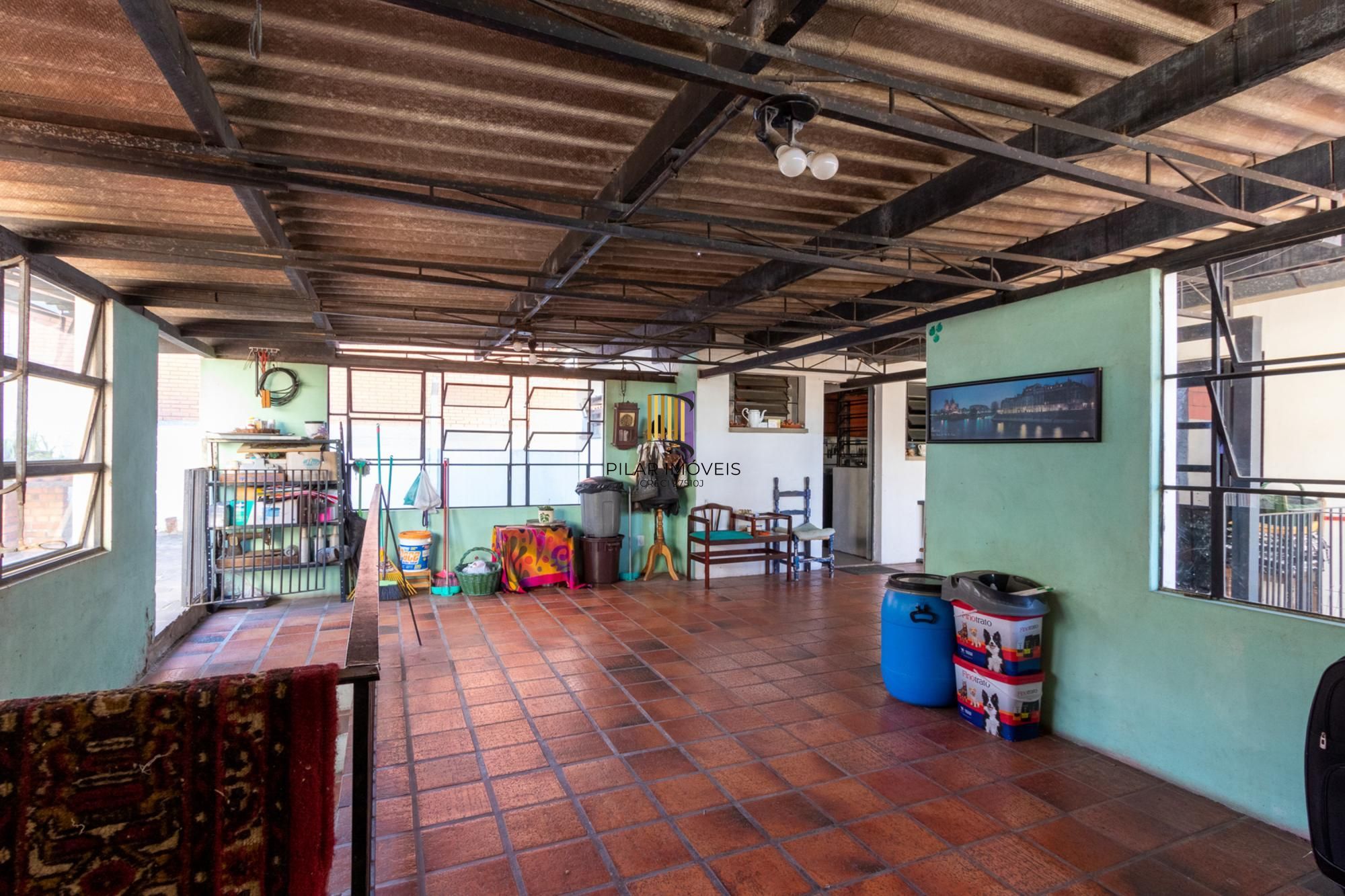 Casa para Venda - 286.28m², 2 dormitórios, sendo 1 suites, 3 vagas - Santa Tereza