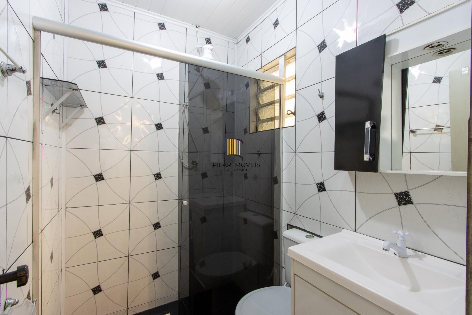 CASA TRÊS DORMITÓRIOS NA RESTINGA NOVA