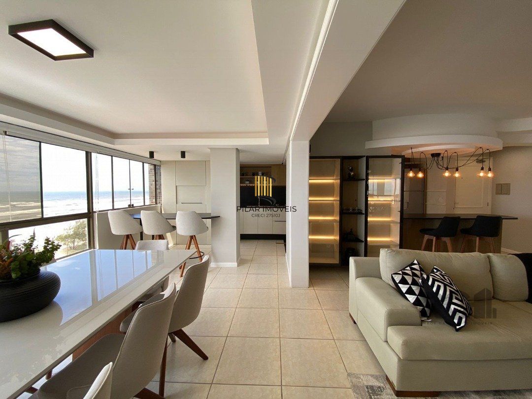 Apartamento à Beira Mar