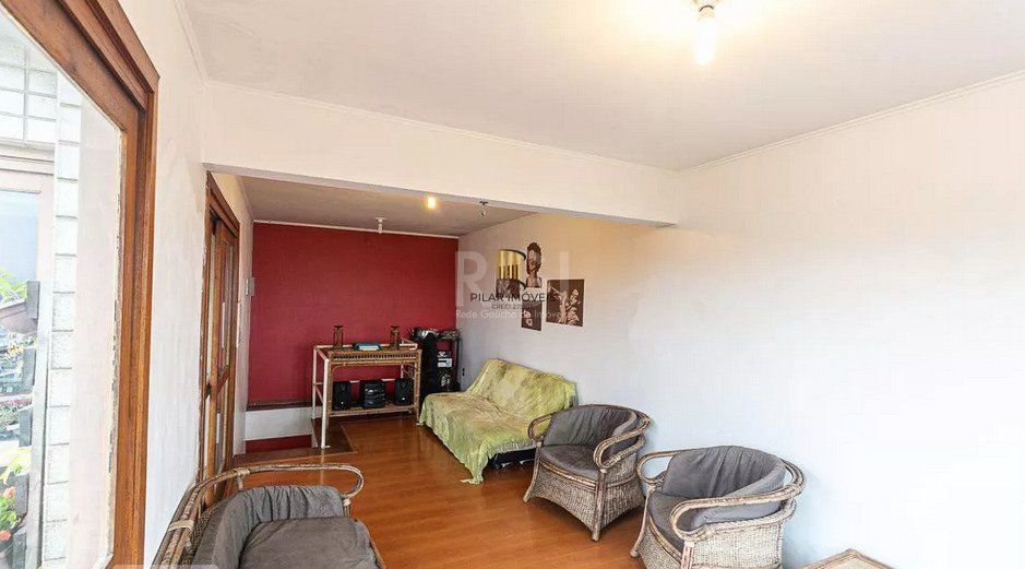 Cobertura para Venda - 207m², 3 dormitórios, sendo 1 suites, 2 vagas - Santa Tereza