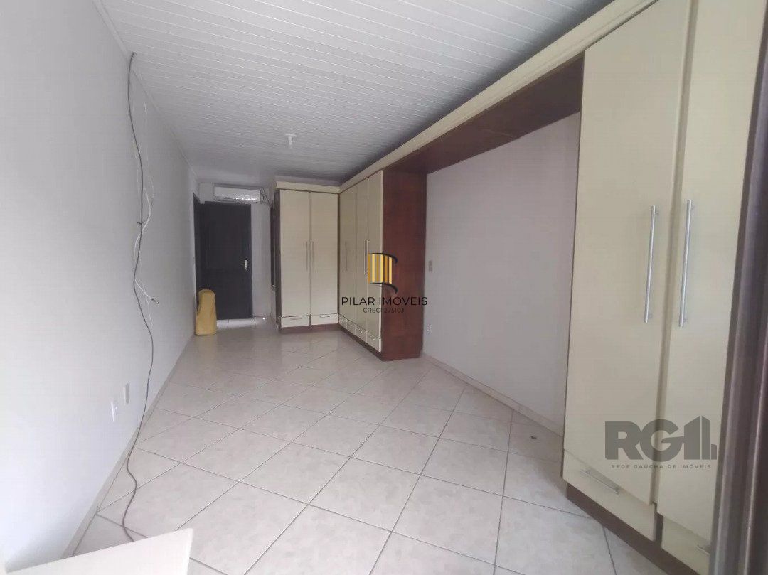 Casa 4 dormitórios, Bairro Cavalhada.