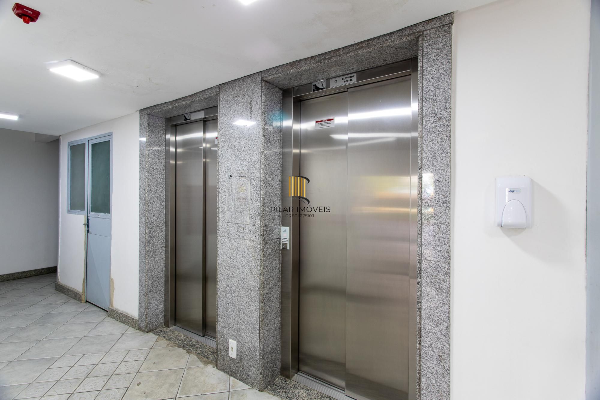 Apartamento 2 dormitórios I bairro Cristal