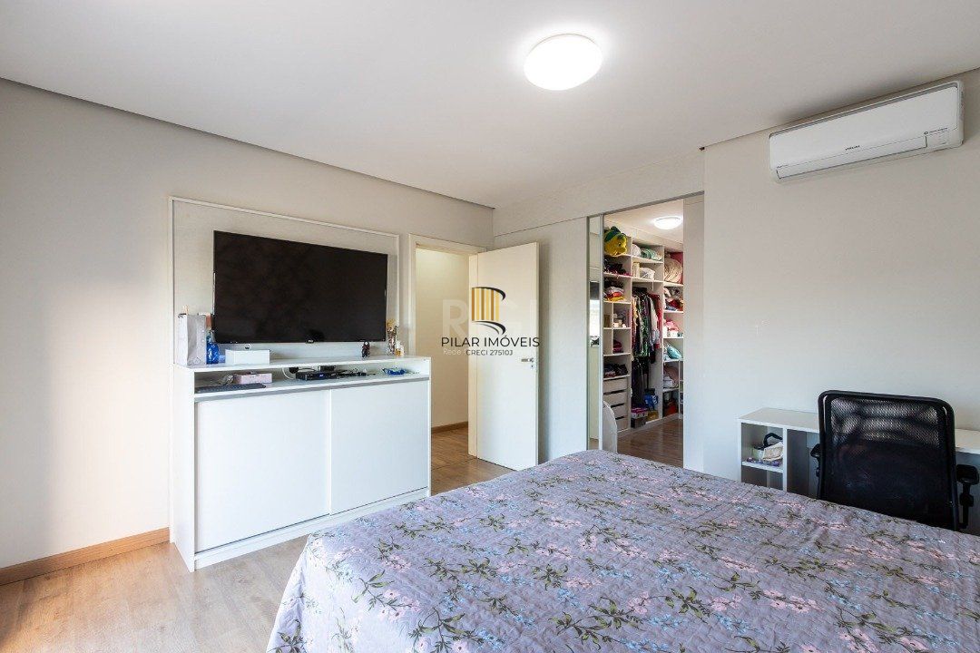 Casa Condominio para Venda - 203.02m², 3 dormitórios, sendo 3 suites, 4 vagas - Hípica