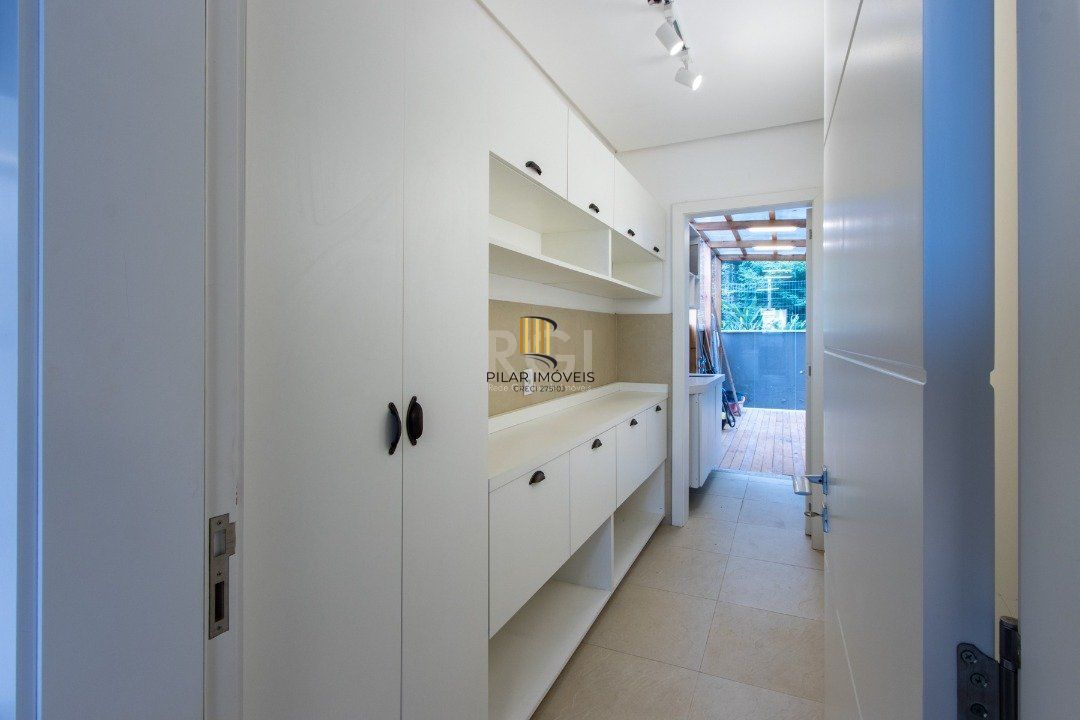 Apartamento 4 Dormitório(s) Bairro Vila Assunção