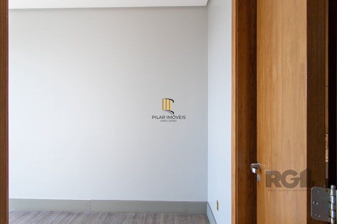 Casa Condominio 4 Dormitório(s) Bairro Teresópolis
