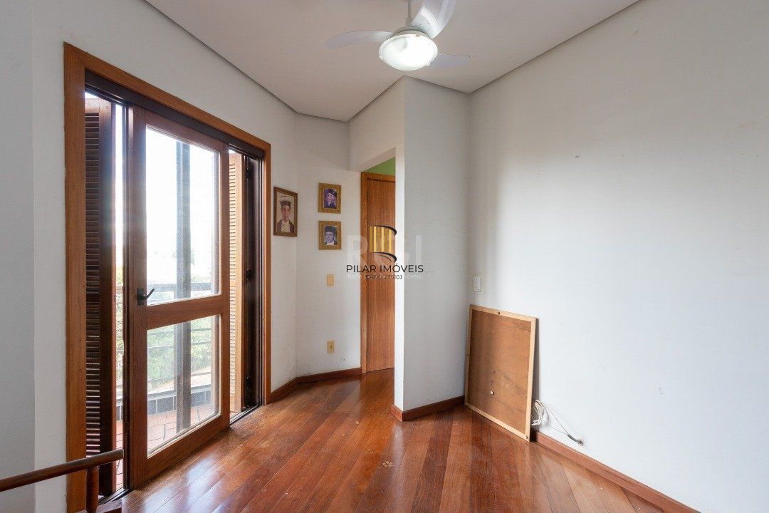 Cobertura para Venda - 157.05m², 2 dormitórios, 2 vagas - Tristeza