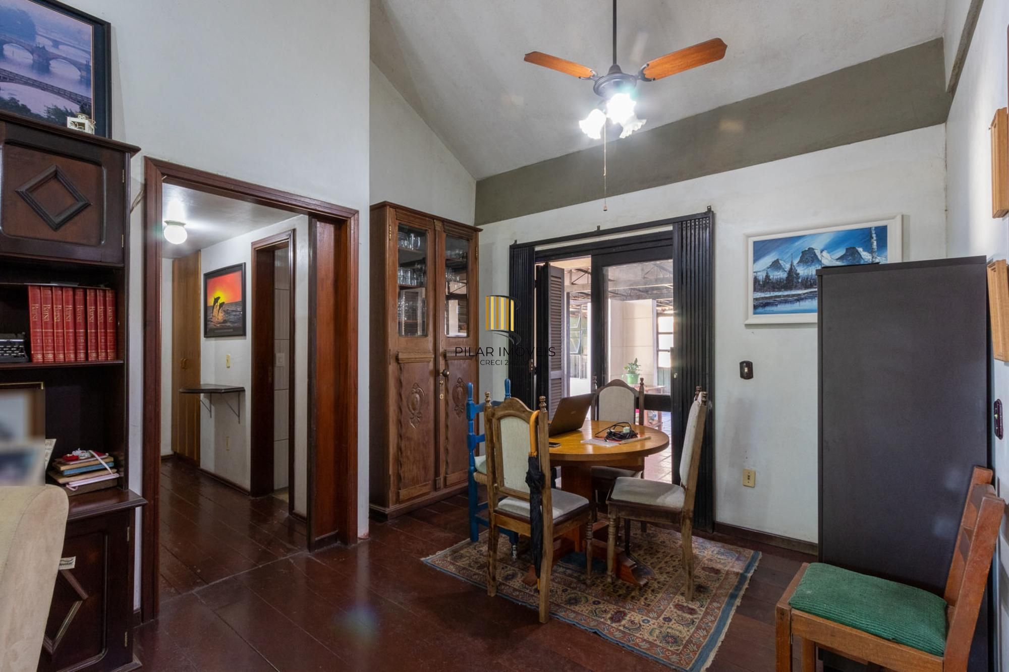 Casa para Venda - 286.28m², 2 dormitórios, sendo 1 suites, 3 vagas - Santa Tereza