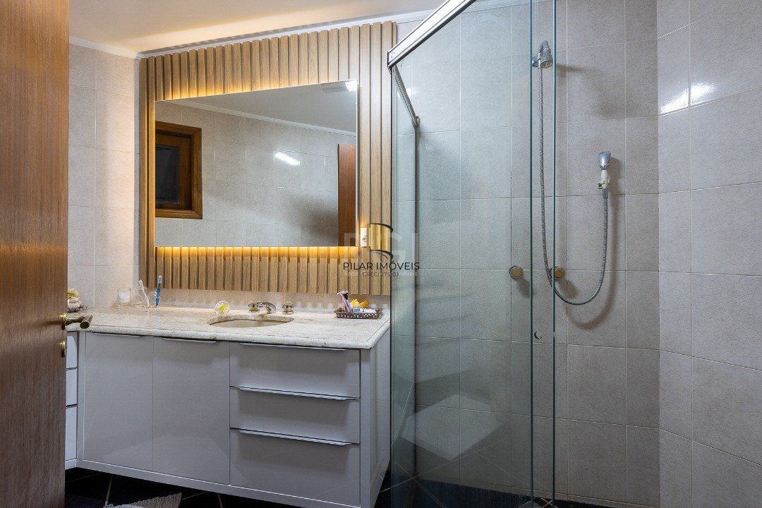 Apartamento para Venda - 153m², 3 dormitórios, sendo 1 suites, 2 vagas - Atlântida