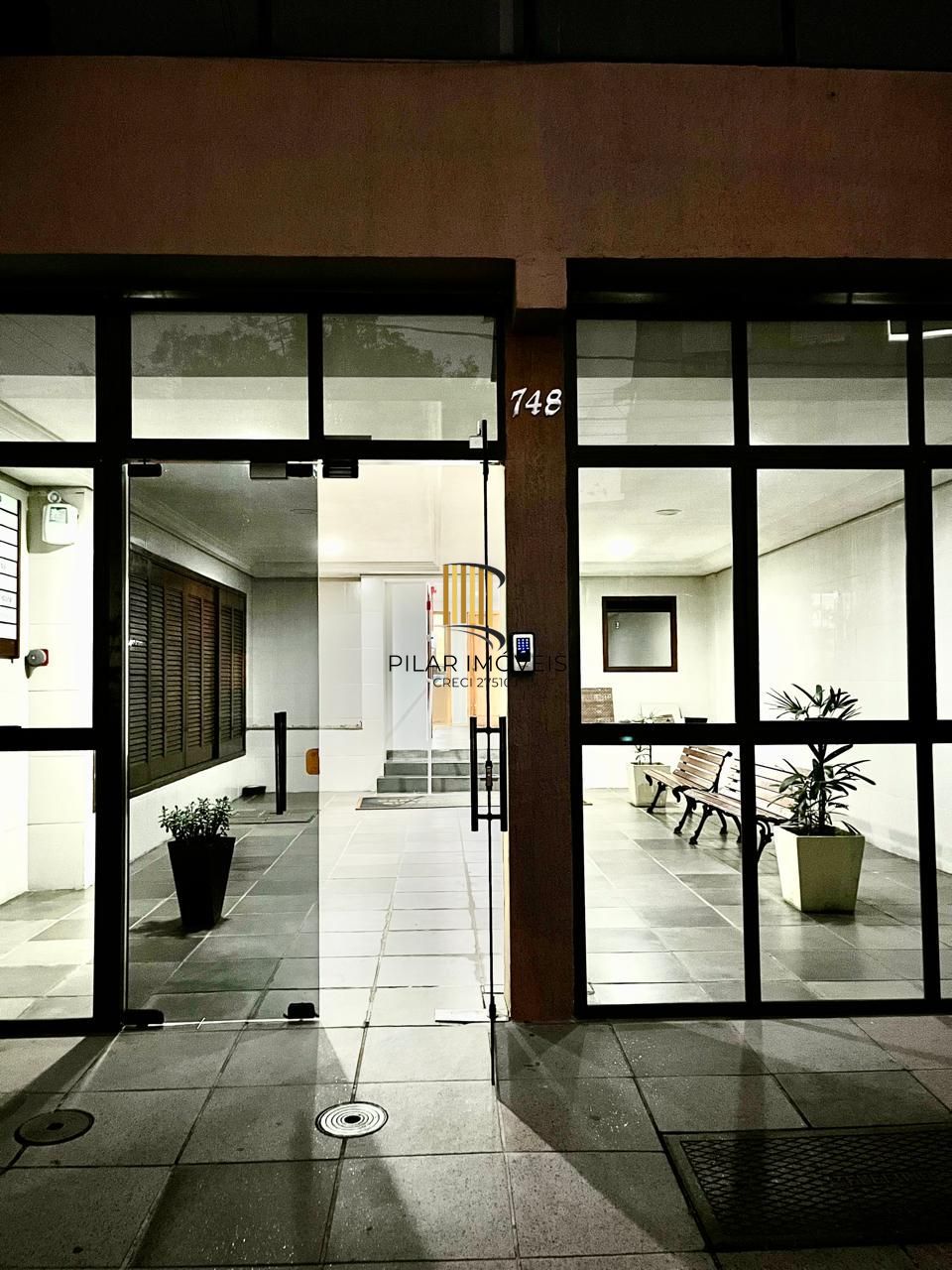 SALA COMERCIAL PARA LOCAÇÃO NO BAIRRO SÃO GERALDO - PISO CERÂMICO -  01 LAVABO - 33m² DE ÁREA PRIVATIVA