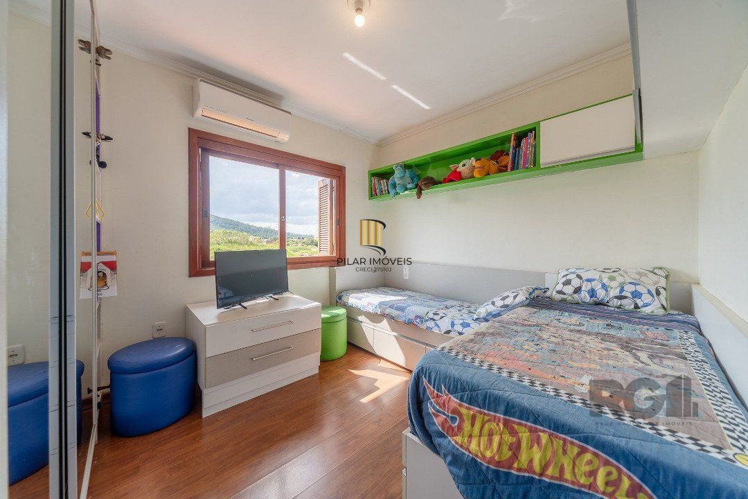 Casa de Condomínio 3 dormitórios no bairro Hípica