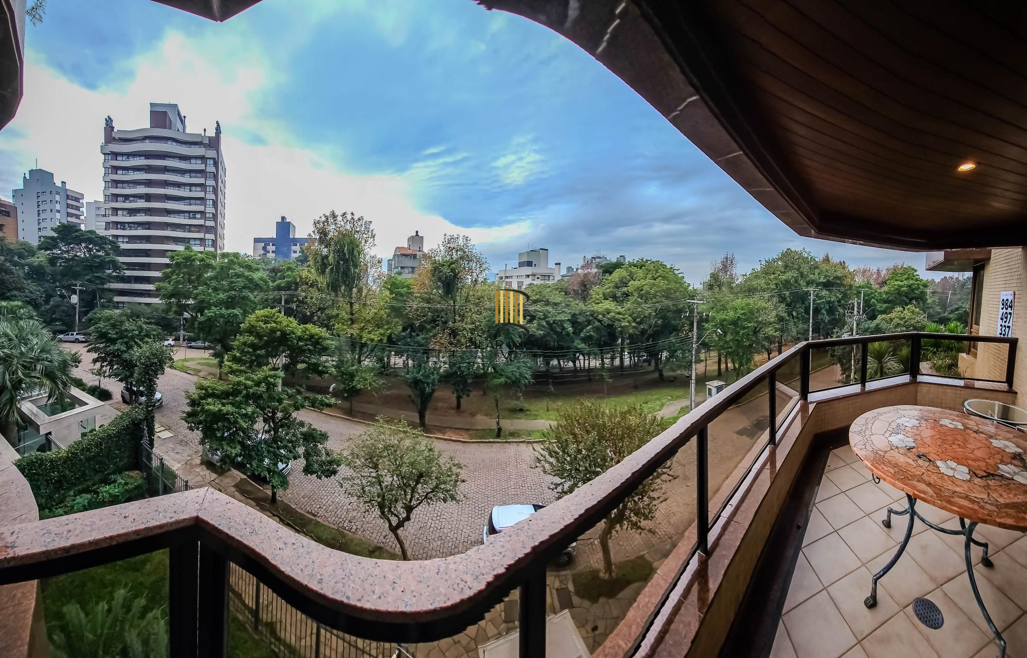 Apartamento 3 dormitórios no bairro Auxiliadora