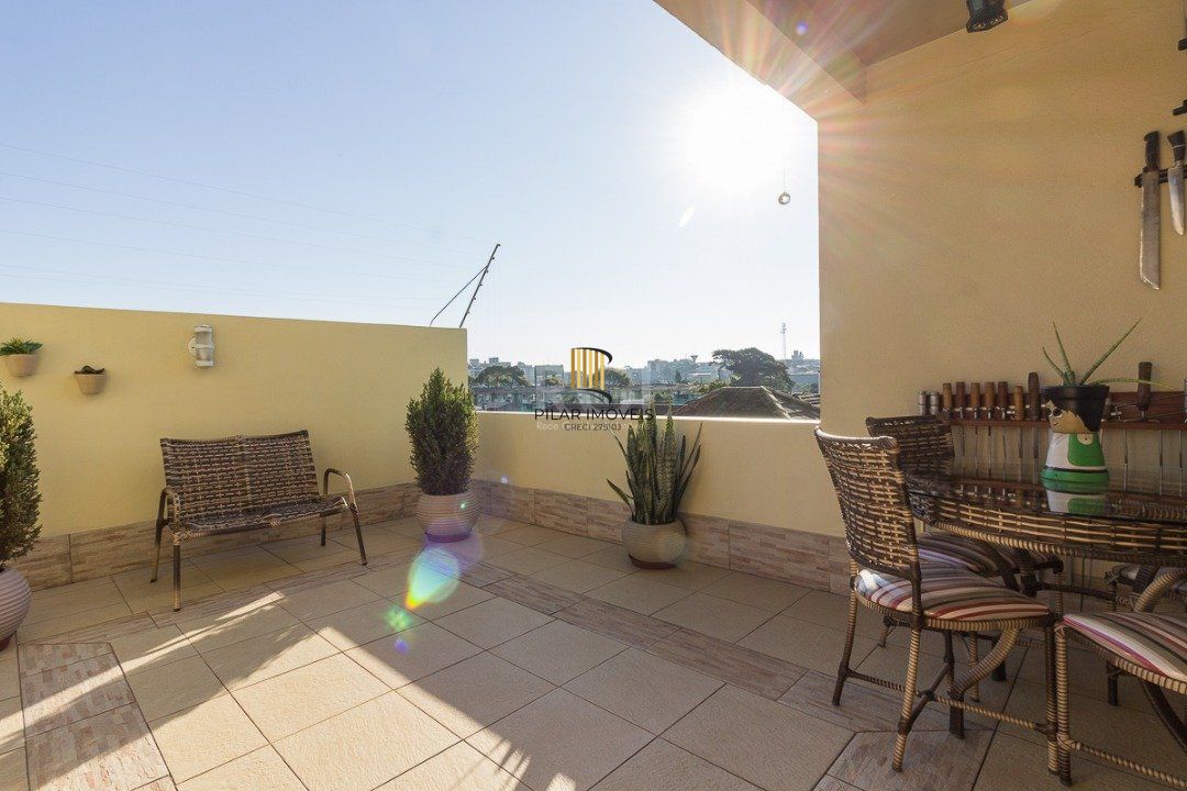Casa Condominio para Venda - 191m², 3 dormitórios, sendo 1 suites, 2 vagas - Tristeza