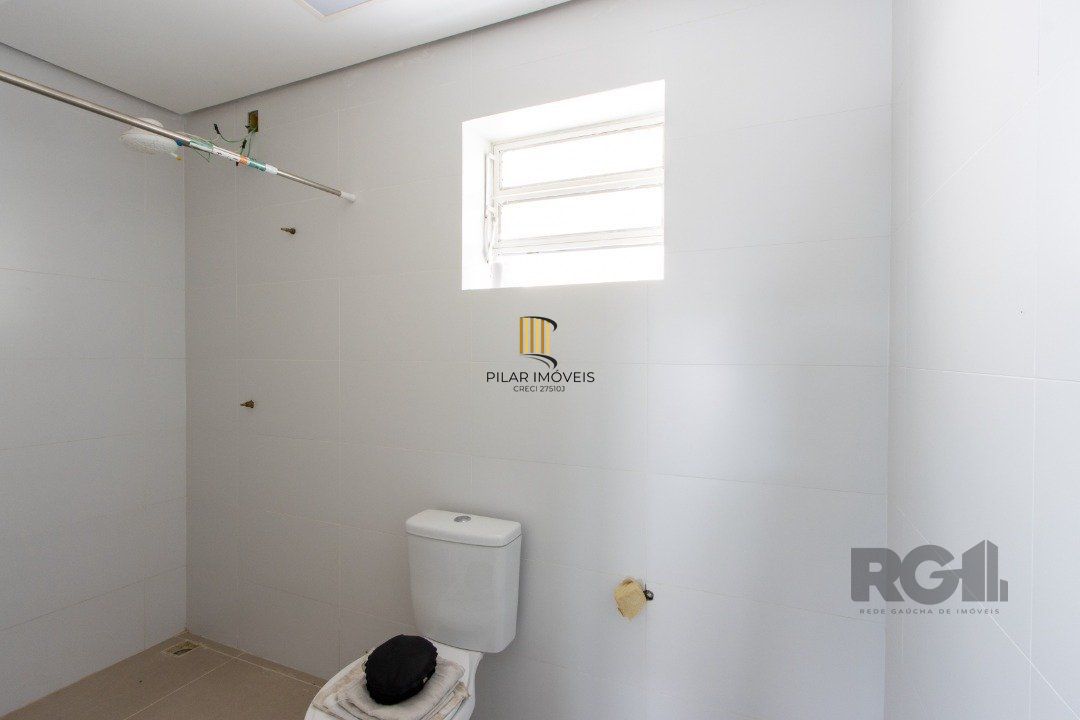 Casa | 3 quartos | 2 Suítes | 4 vagas cobertas | 260m2 Privativos | Bairro Santa Tereza