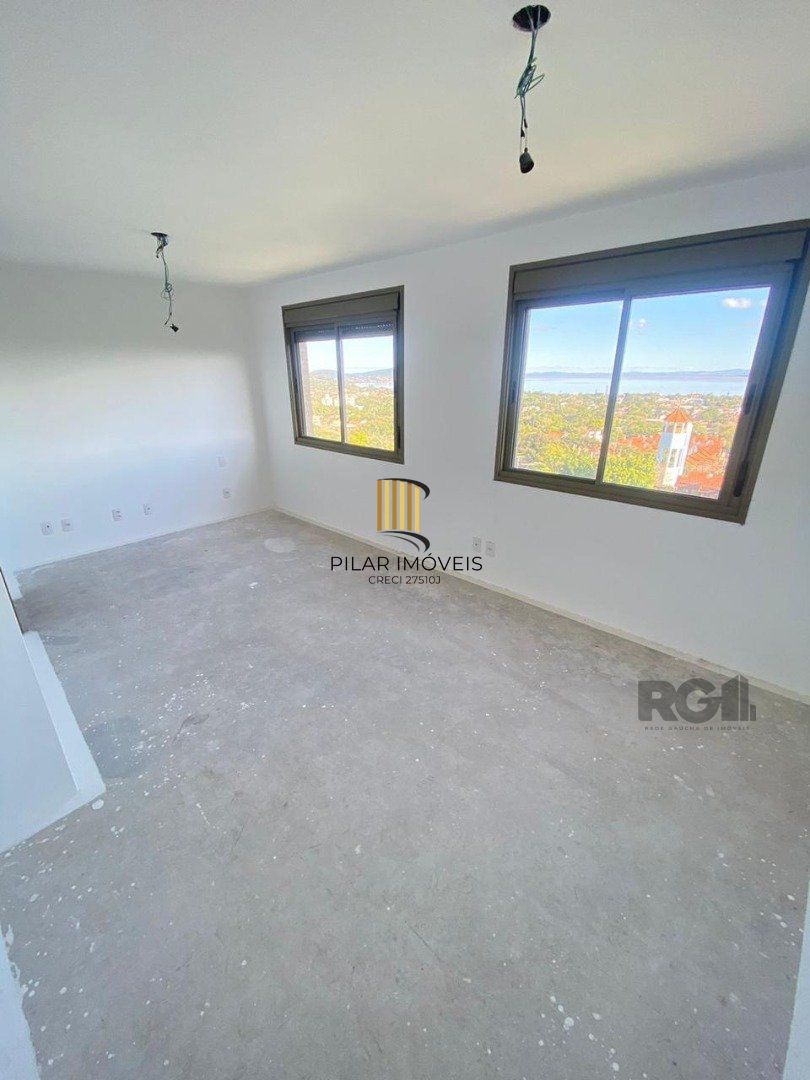 Apartamento 6 dormitórios no bairro Cavalhada