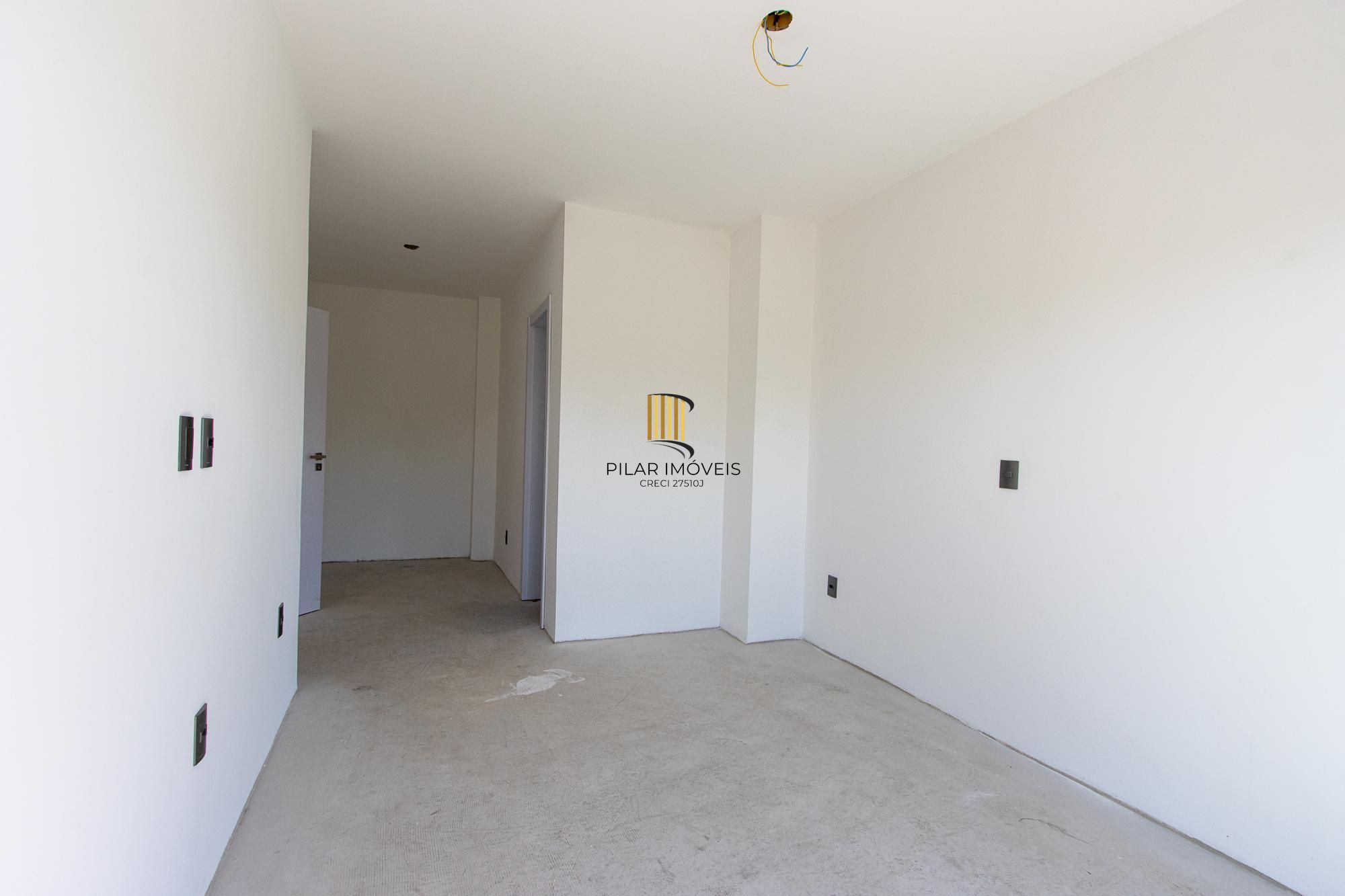 Casa em condomínio com conforto e exclusividade no bairro Tristeza